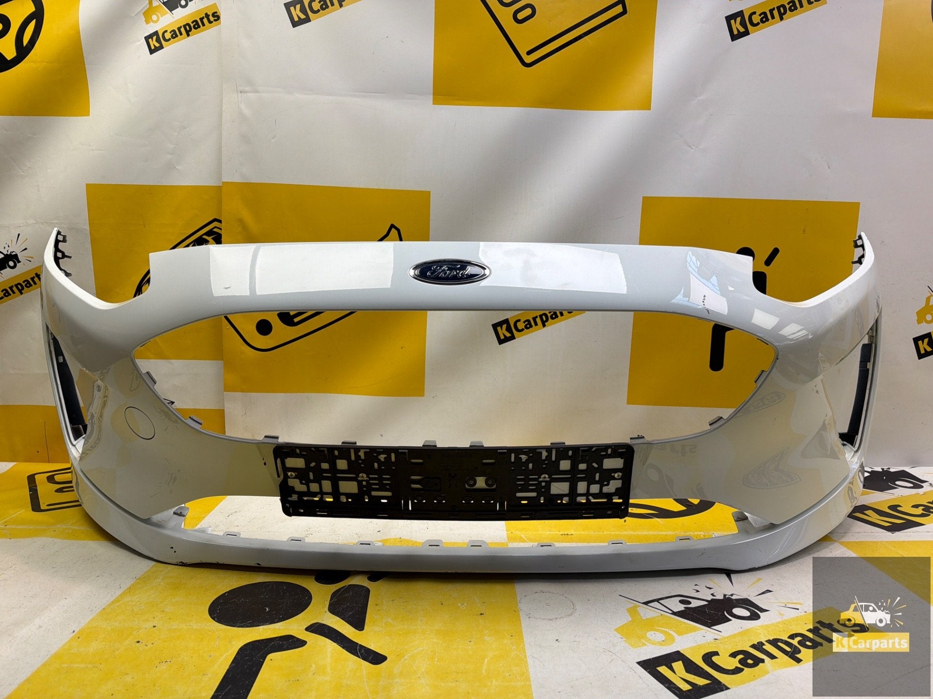 Ford Fiesta VII Active voorbumper H1BB-17K819-A1, Gebruikt, Voor, Info@ford.com, Ford