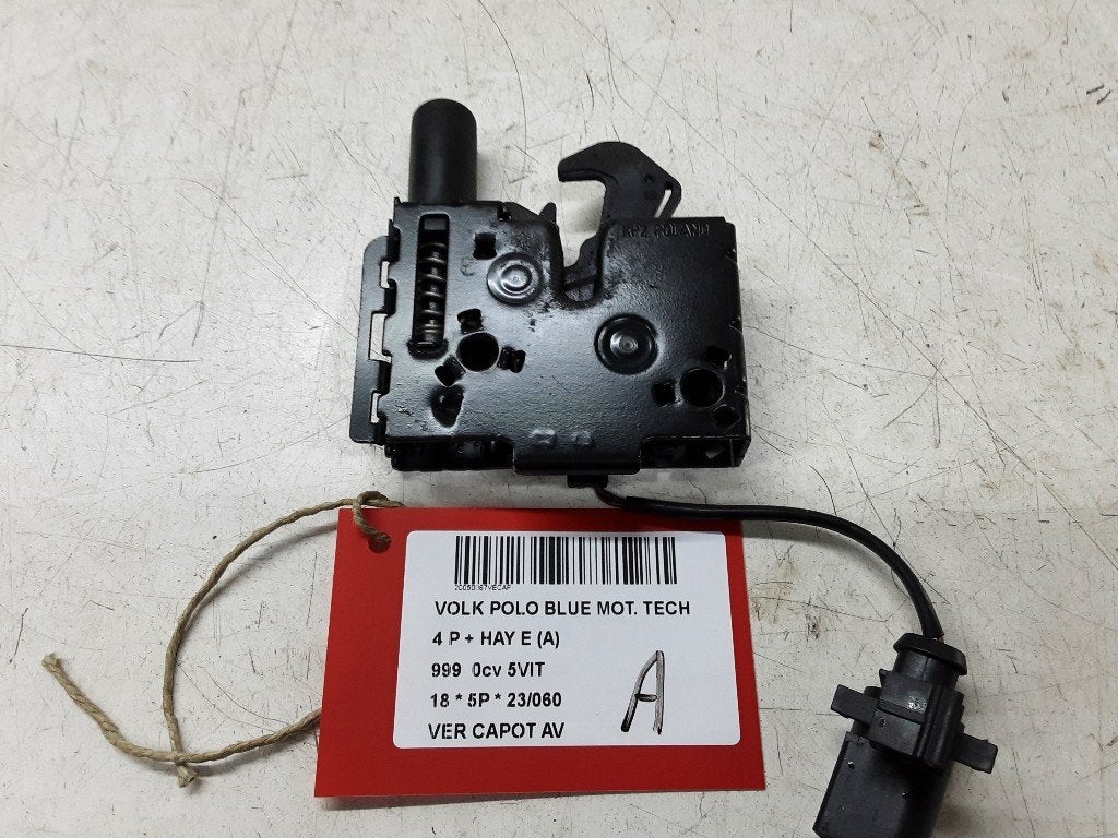 MOTORKAP SLOT Volkswagen Polo VI (AW1) (8S0823509B), Auto-onderdelen, Gebruikt, Volkswagen, Mevr. I. Hauben, Rue de l'Espoir 34 34
4030  GRIVEGNÉE, BE