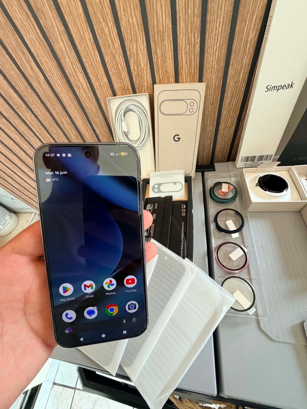 Vend Google Pixel 10 Pro + Pixel watch 3, Neuf, Autres modèles, 6 mégapixels ou plus, Enlèvement