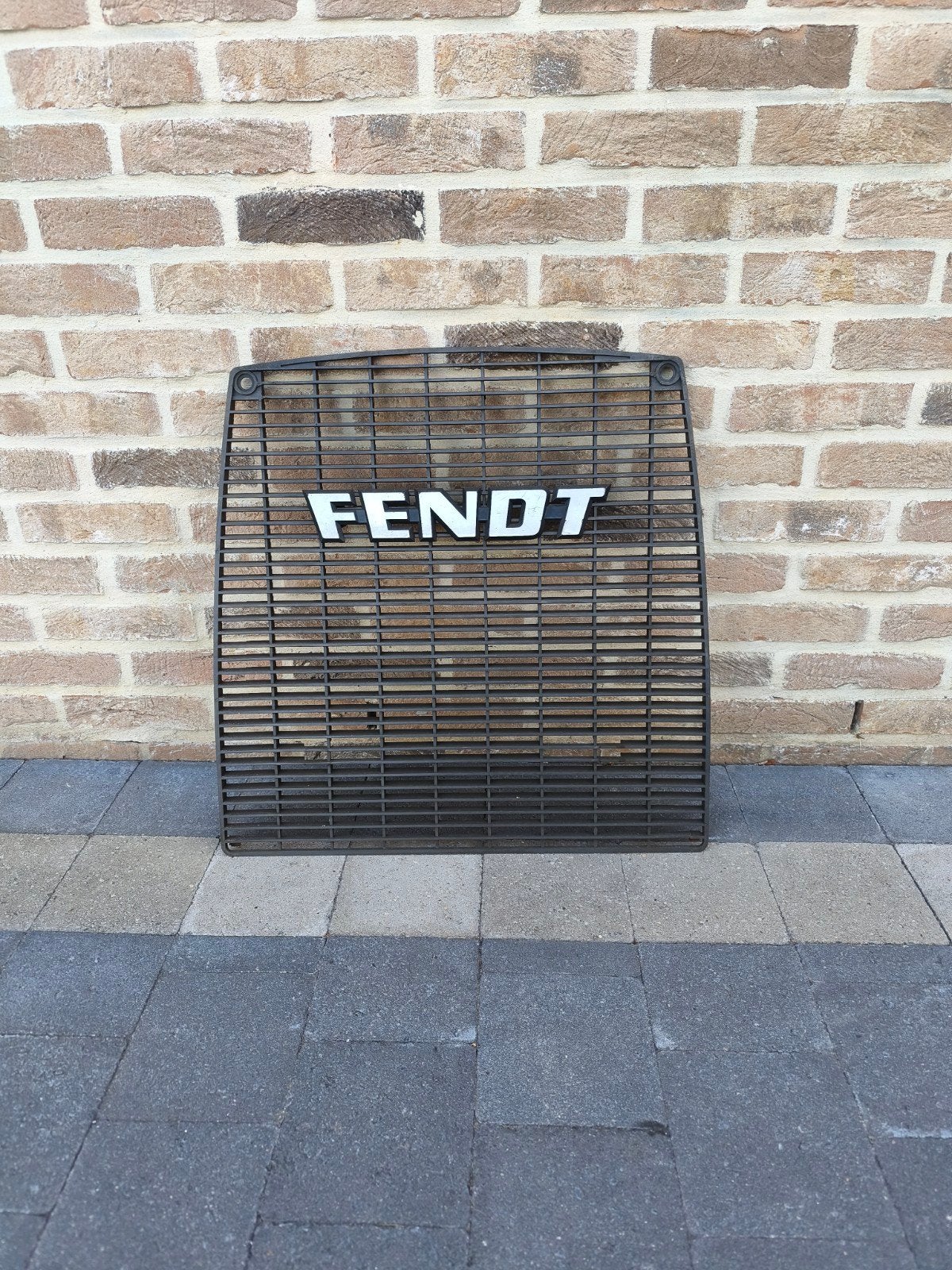 Front grill Fendt 310/311 LSA, Articles professionnels, Agriculture | Tracteurs, Enlèvement, Fendt