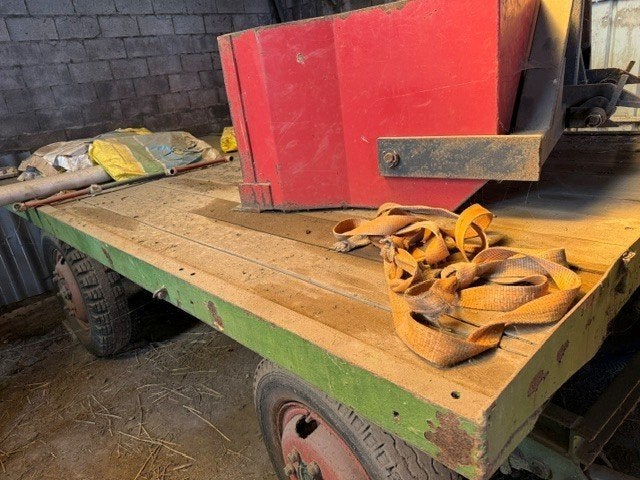 oude hooiwagen, Ophalen, Gebruikt