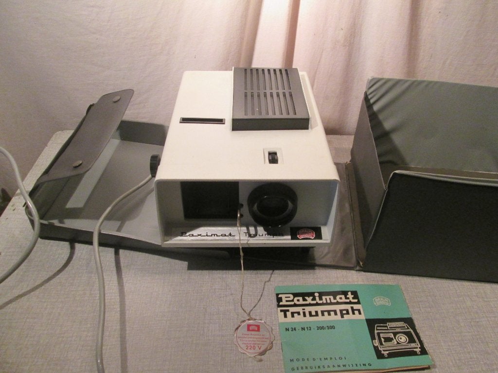 Projecteur de diapositives Prima Retro - Paximat Triumph, TV, Hi-fi & Vidéo, Projecteurs dias, Enlèvement ou Envoi, Comme neuf