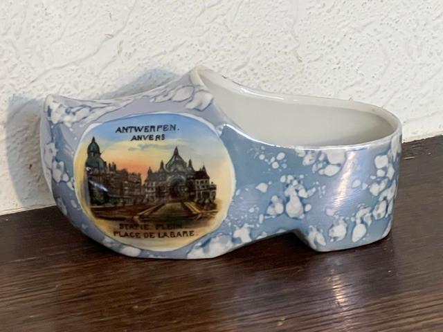 Ancien souvenir d'Anvers, sabot en porcelaine, Enlèvement