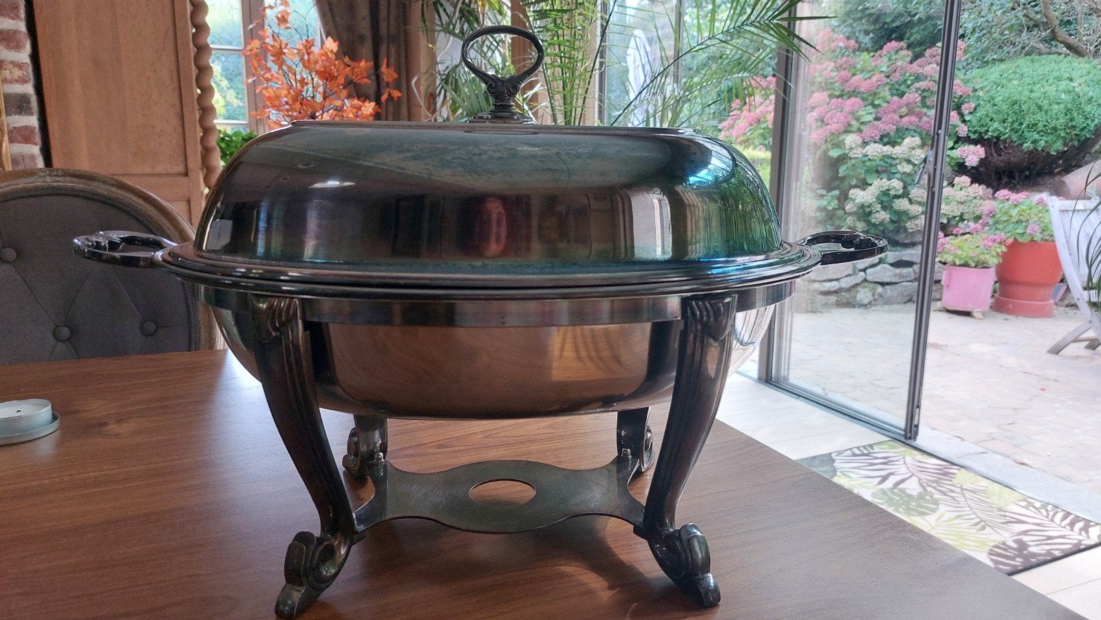 Grand chauffe plat bain- marie 48 cm ovale avec cloche dôme, Enlèvement, Utilisé, Classique, Métal