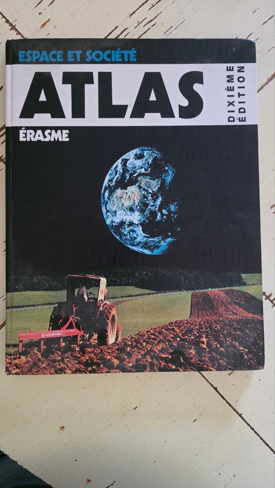 Atlas espace et société, Boeken, Kunst en Cultuur | Fotografie en Design, Ophalen, Zo goed als nieuw