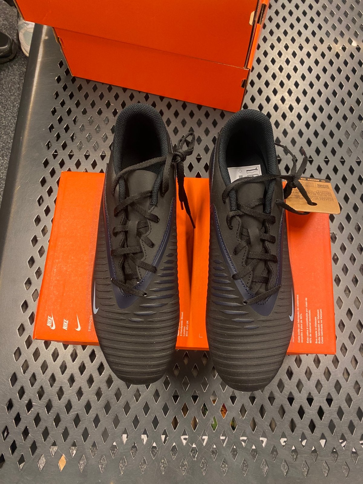 Chaudsure de foot, Sports & Fitness, Enlèvement ou Envoi, Neuf, Chaussures