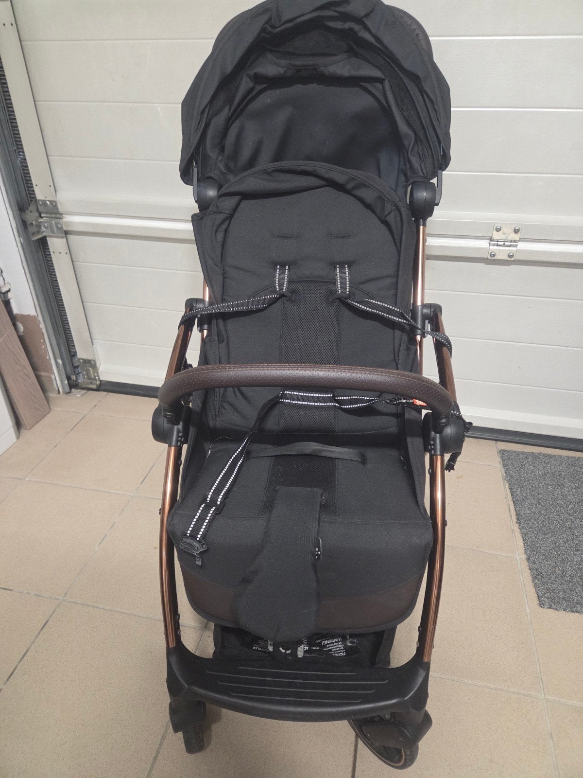 Te Koop: Zwarte Kinderbuggy (Tweedehands), Ophalen, Gebruikt, Overige merken, Regenhoes