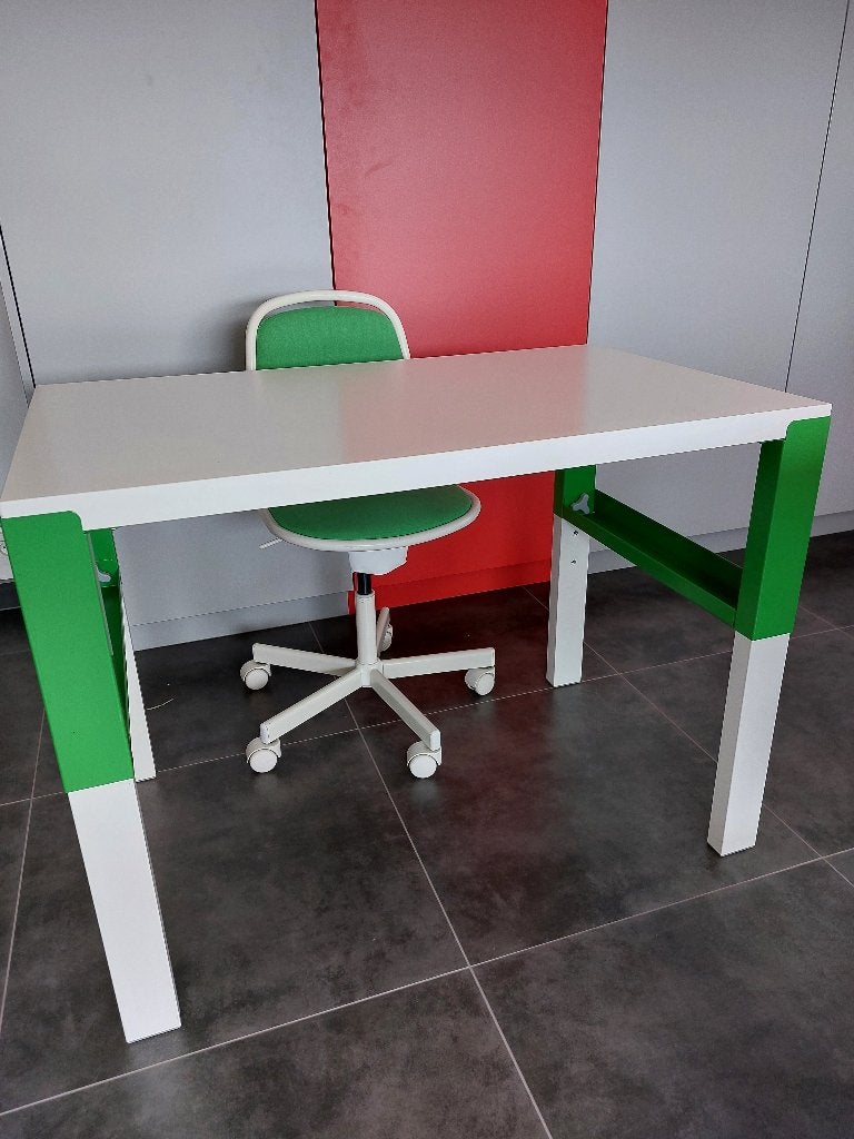 Bureau met bureaustoel, Bureau d'écolier, Comme neuf, Enlèvement, IKEA