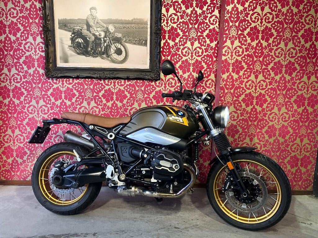 BMW RnineT scrambler 2022 4382km als nieuw euro 5 + garantie, Motoren, 2 cilinders, Nieuw, Motorrijbewijs A, Bedrijf