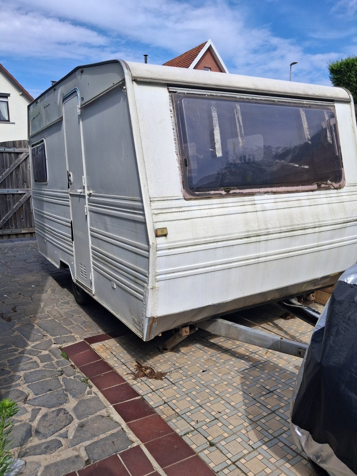 Caravan 750kg