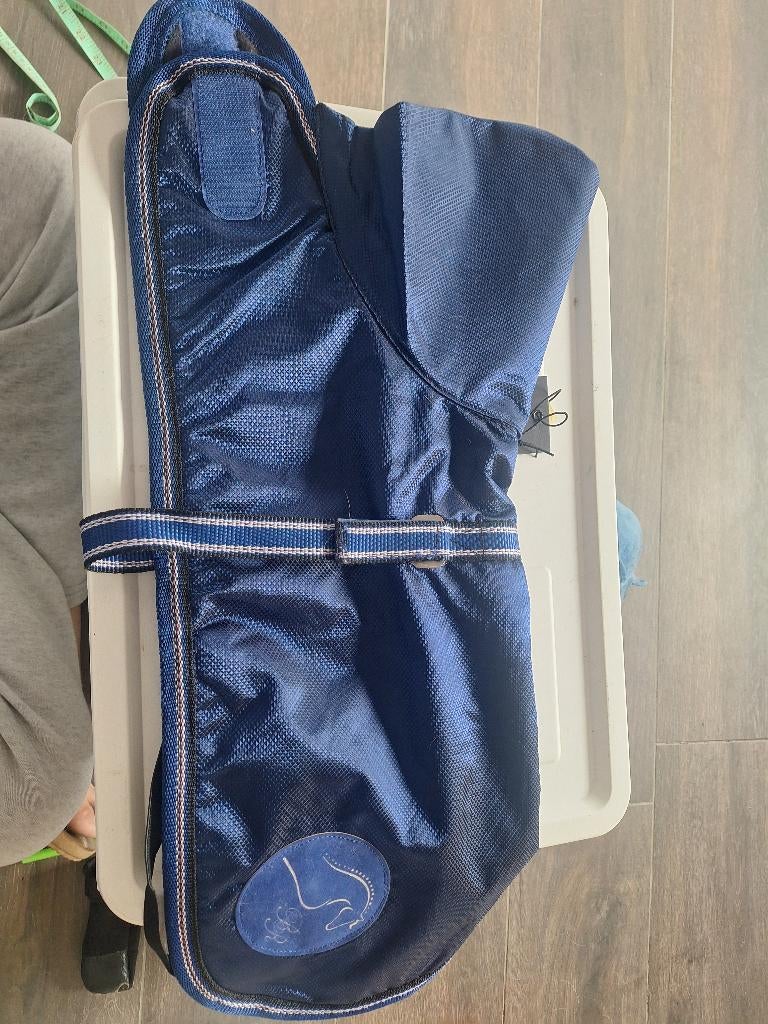 Hondenjas voor in de regen, Dieren en Toebehoren, Hondenkleding, Ophalen, Nieuw, Hondenregenjas