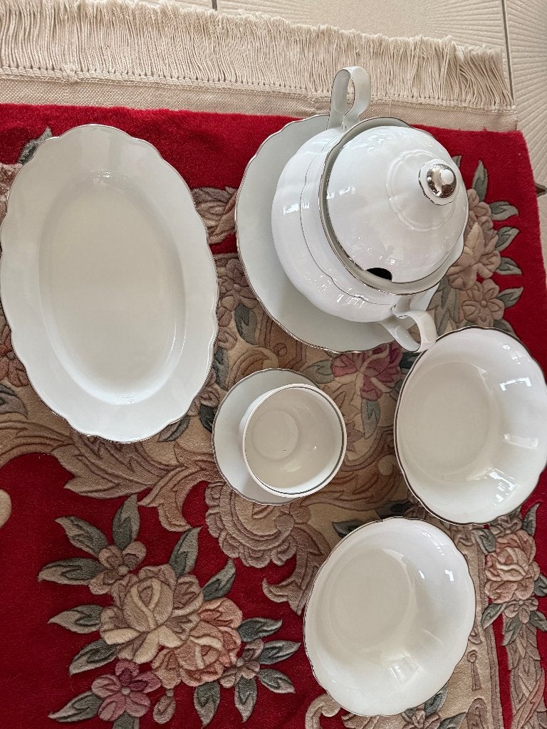 Nieuw koffie en eetservies merk Bavaria 12 pers, Ophalen, Overige merken, Klassiek, Nieuw