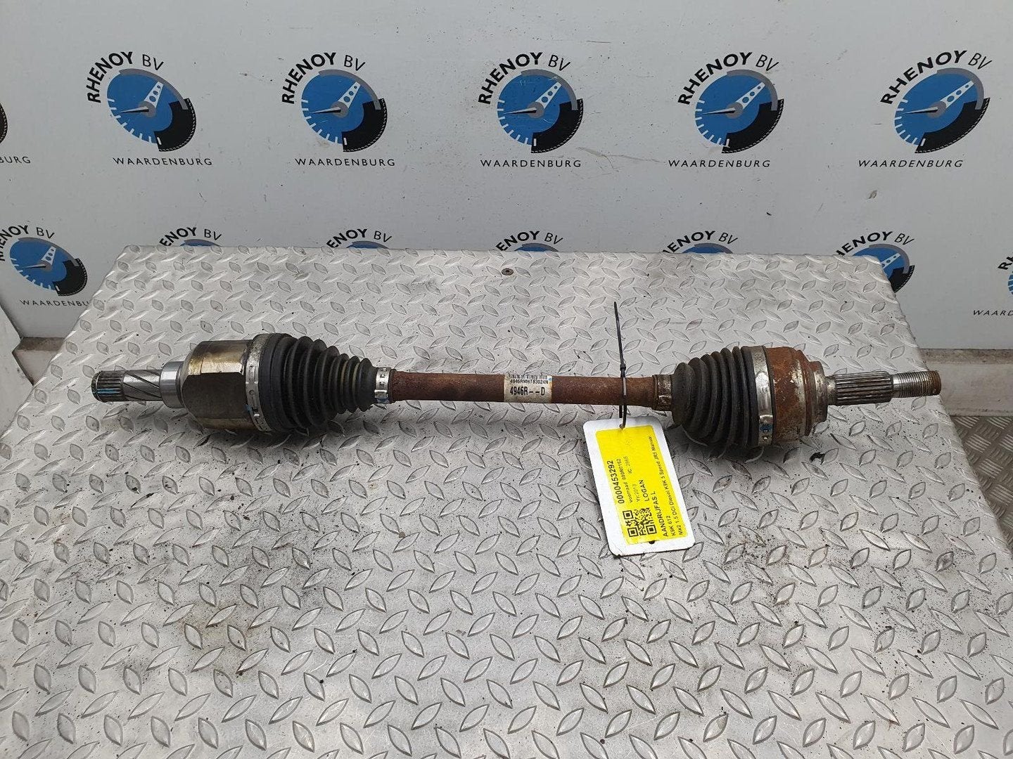 DACIA LOGAN AANDRIJFAS L 2013, Enlèvement ou Envoi, Utilisé, Stiba membre