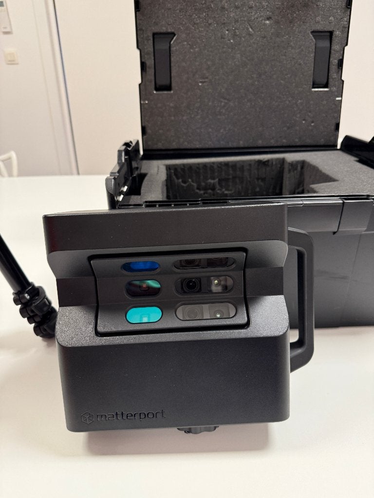 Matterport, Diensten en Vakmensen