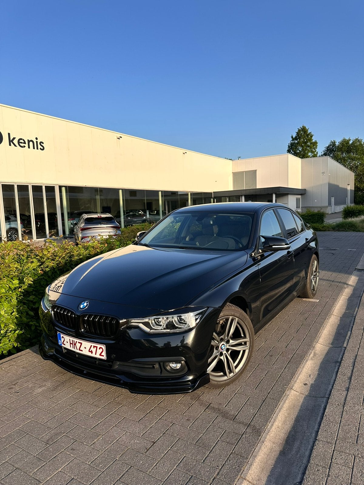 BMW 318i 2018, Auto's, 100 kW, Achterwielaandrijving, Zwart, Leder