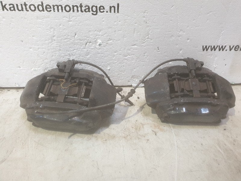 ETRIER DE FREIN set voor S (W220) (20-7047-04), Mercedes-Benz, Utilisé, Dialog.mb@mercedes-benz.com, Mercedes-Benz AG