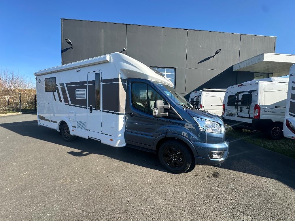 Carado Hymer T 449 Edition26 centraal bed NIEUW, Caravans en Kamperen, Automaat, Ford, Raamblindering, 7 tot 8 meter