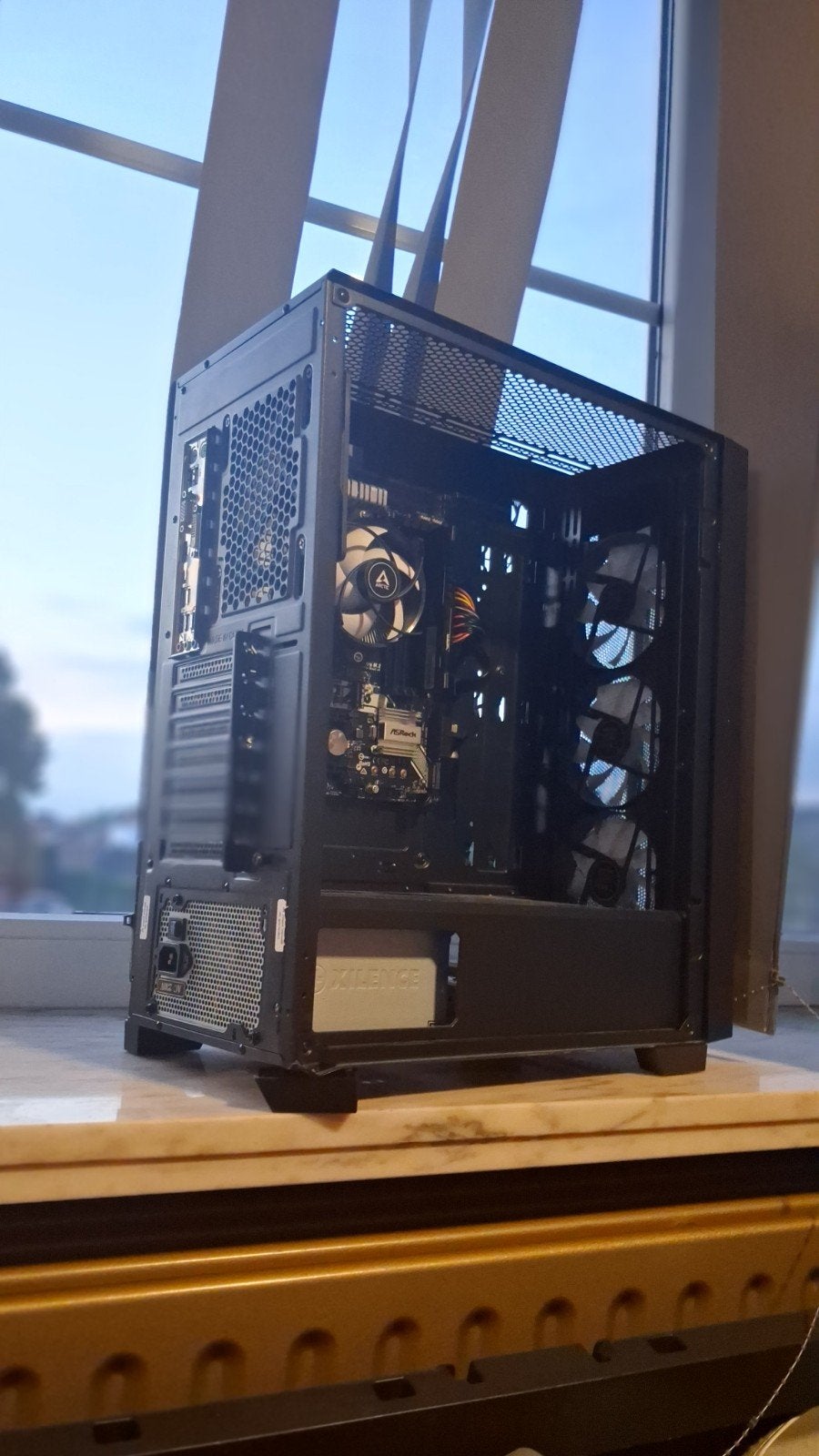 Réparateur et pièces détachées pour PC de jeu - ASRock AM4 +, Informatique & Logiciels, Enlèvement