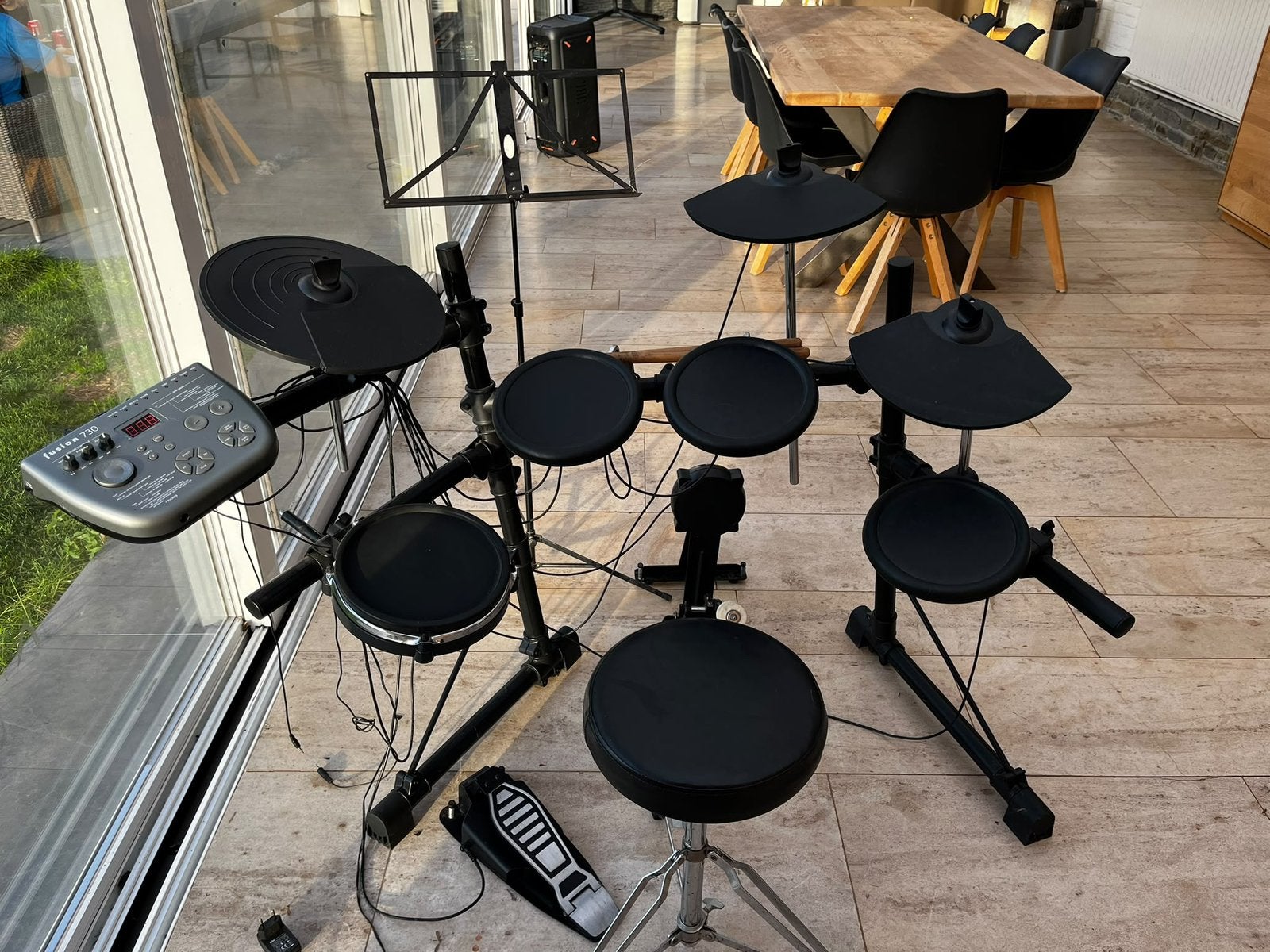 Elektrische drum, Muziek en Instrumenten, Ophalen, Zo goed als nieuw