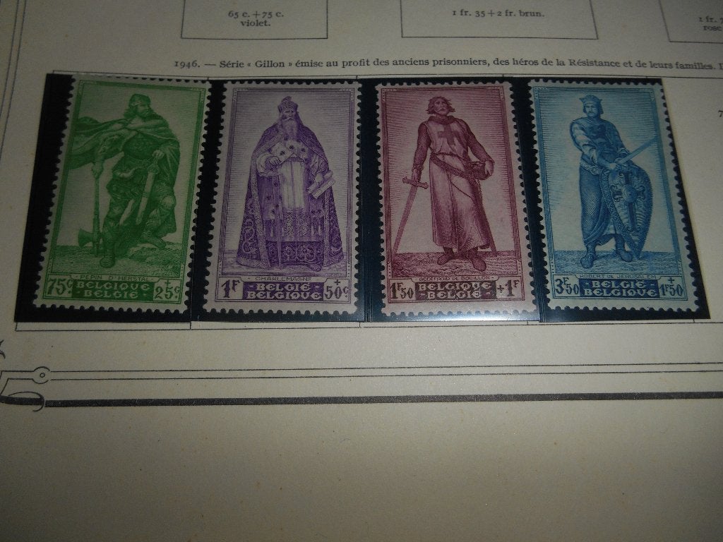 Lot de 4 timbre Belge de 1946, Ophalen of Verzenden