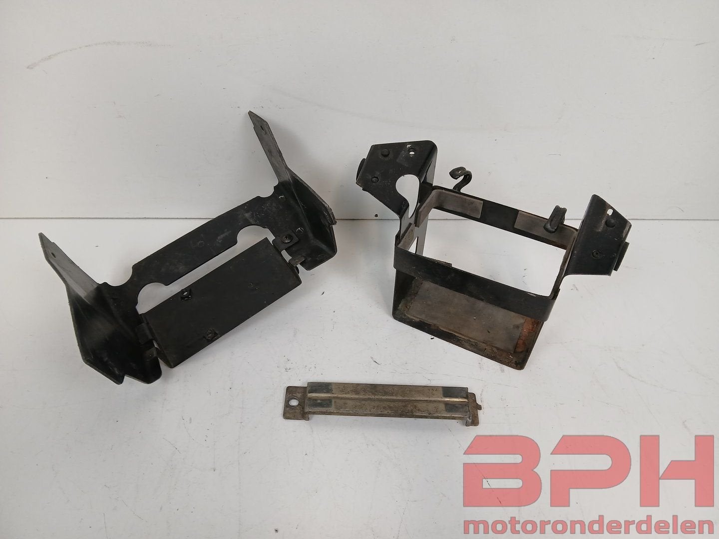Accubak accuhouder Suzuki GSX-R 750 1100 1989 t/m 1992 GSXR, Motoren, Gebruikt, -, -, Ophalen of Verzenden