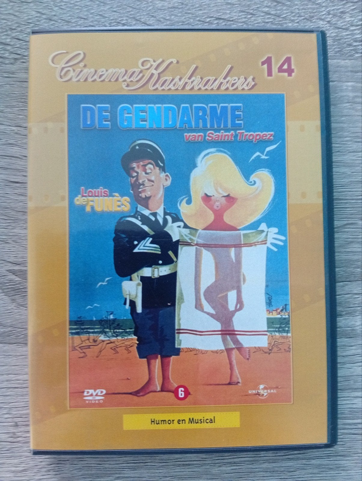Le gendarme de Saint-Tropez, comédie DVD Louis de Funes, À partir de 6 ans, Enlèvement ou Envoi, Français, Classique