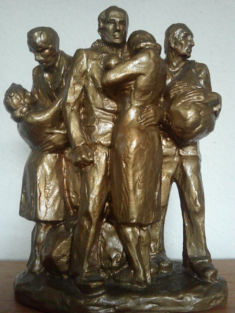 KLEINE BEELDENGROEP DOOR MAURICE VAN DER MEEREN, Verzenden, Vrouw
