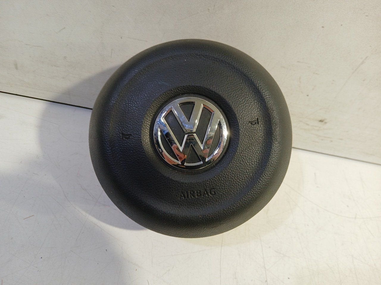 Airbag stuur Volkswagen Up, Onderdelen@venauto.nl, Van der Ven Autorecycling B.V., Gebruikt, Ettenseweg 76, 4706 PB Roosendaal, The Netherlands