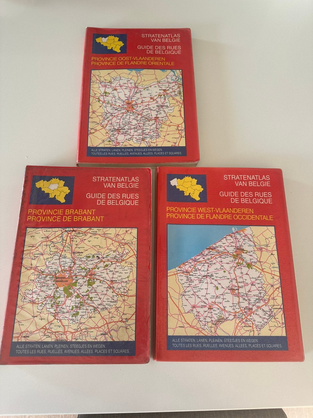 Stratenatlas provincies, Boeken, Ophalen of Verzenden, Zo goed als nieuw