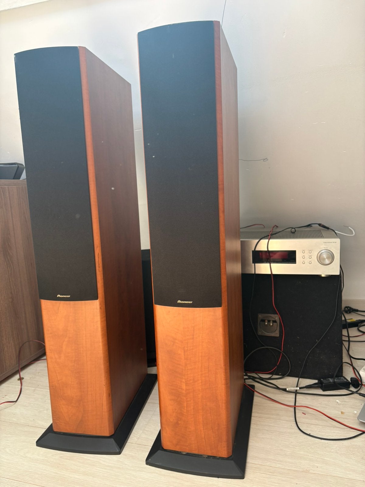 Haut-parleurs colonne Pioneer S-H510V, Bass-reflex, 60 à 120 watts, Comme neuf, Enlèvement