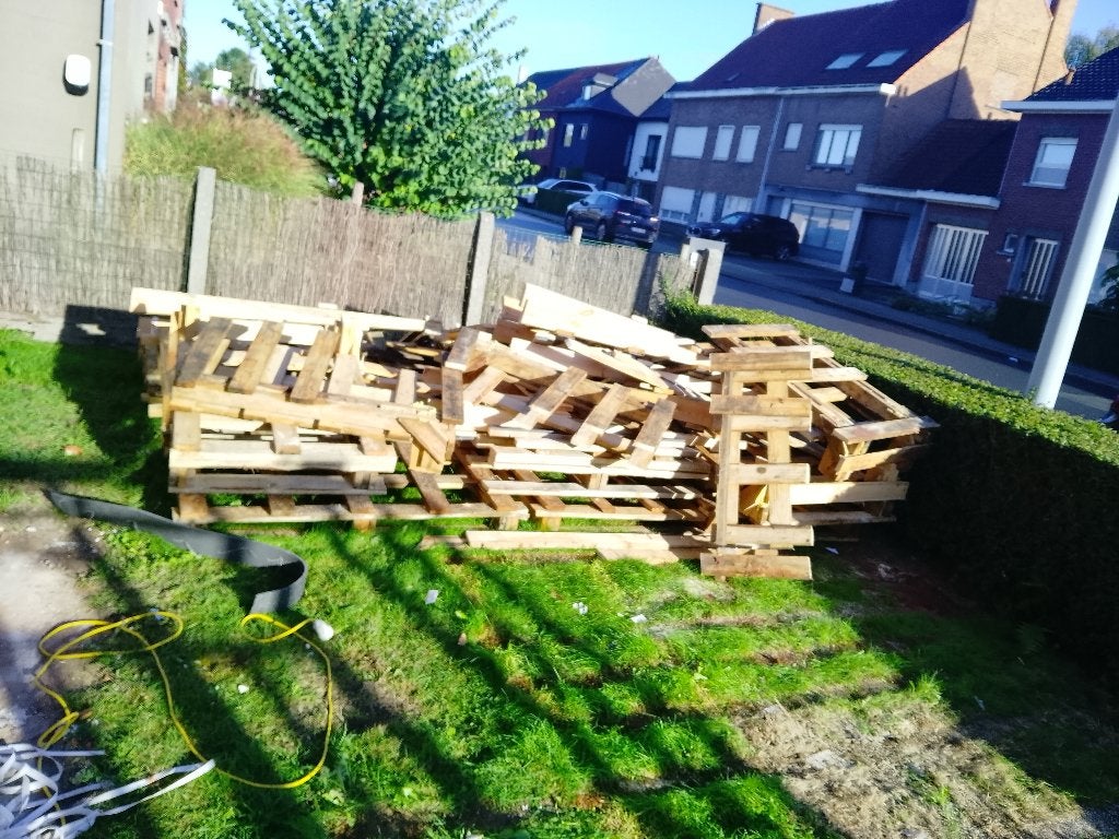 Gratis brandhout, Tuin en Terras, Minder dan 3 m³, Ophalen, Overige houtsoorten, Blokken