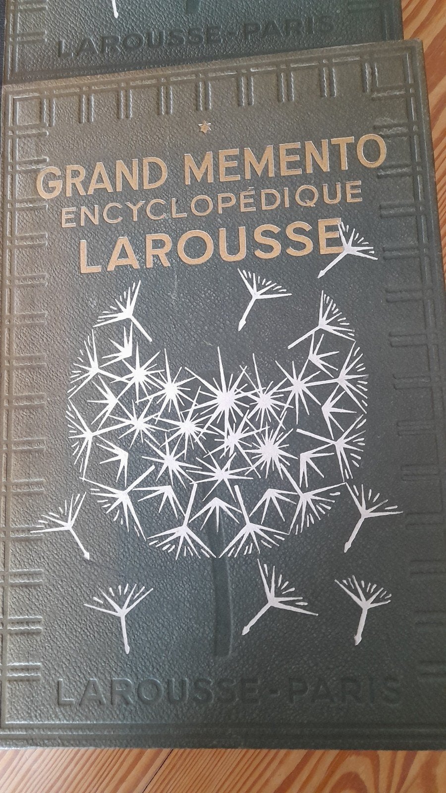 Encyclopédique Grand Mémento Larousse 1 et 2, Antiquités & Art, Enlèvement