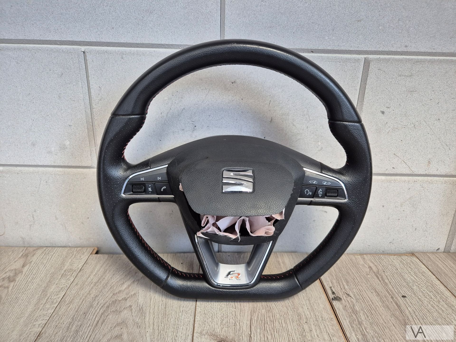Seat Ibiza 6j 2012 - 2017 stuur met knoppen FR geperforeerd, -, Utilisé, -, Seat