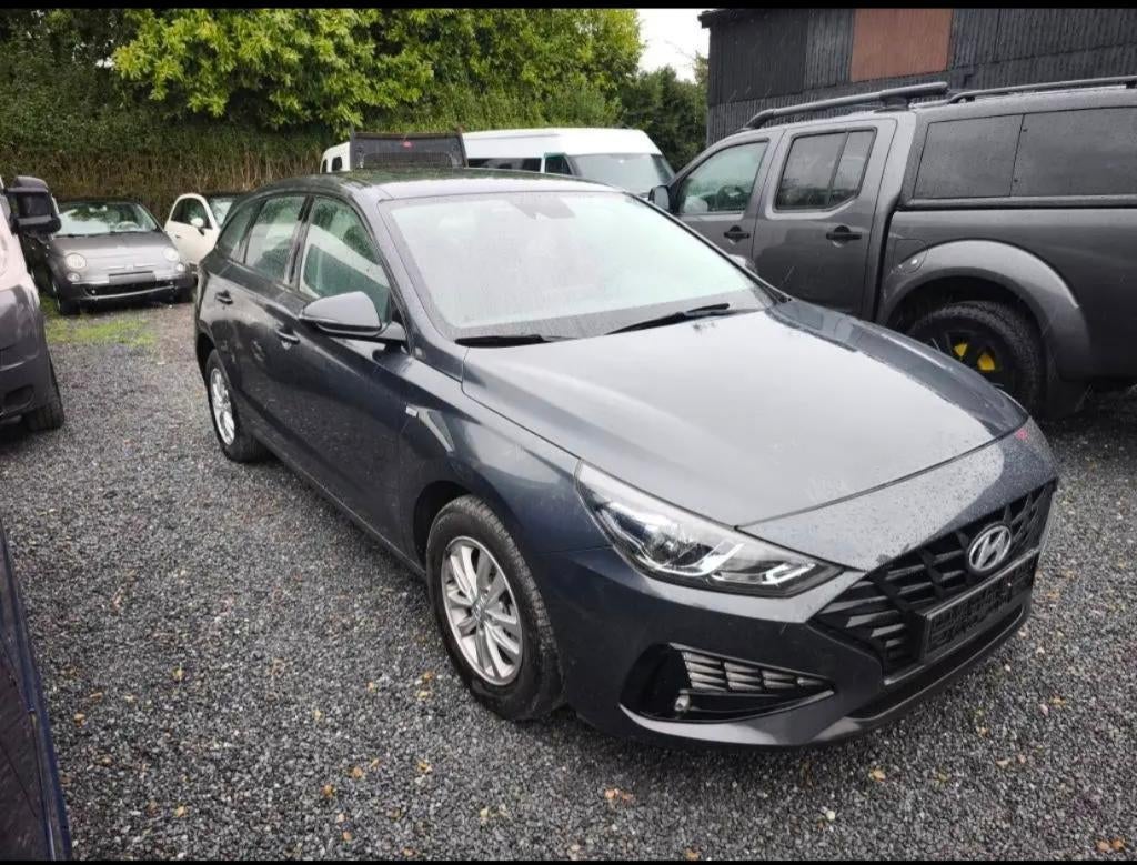 Hyundai I30 Hybrid a vendre, Argent ou Gris, Achat, 998 cm³, Euro 6