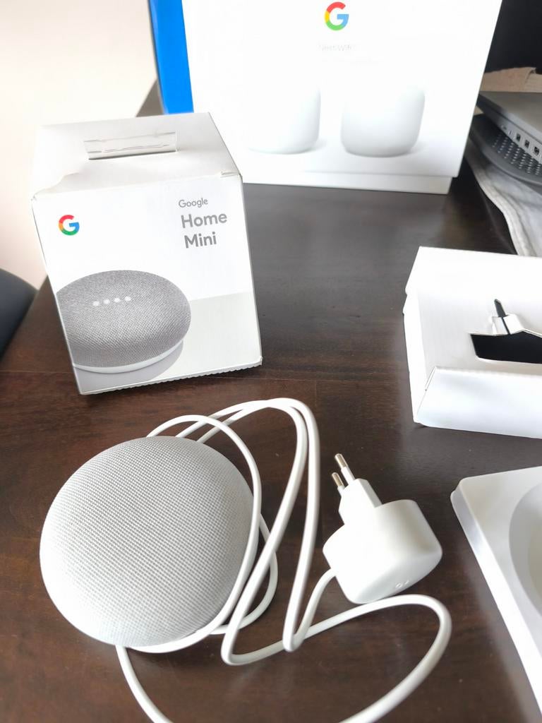 Google Home Mini, Ophalen of Verzenden, Zo goed als nieuw