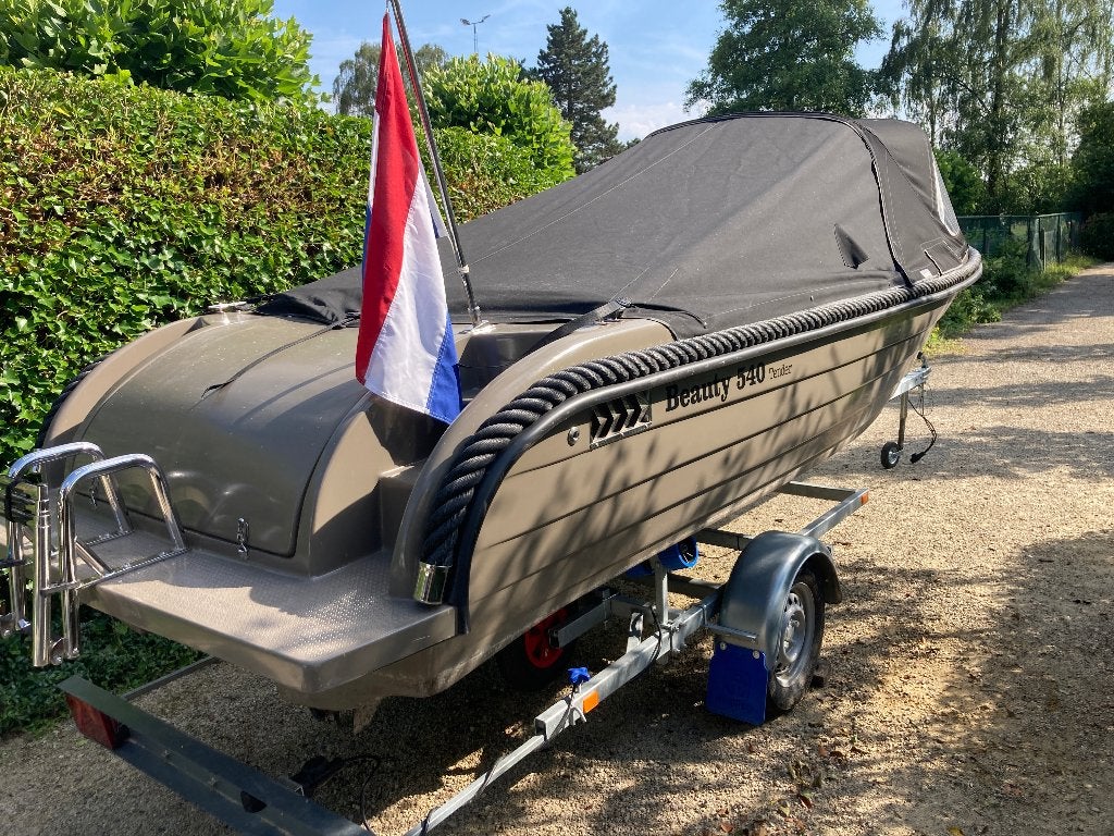 Sloep Beauty 540+Tohatsu 15Pk+Trailer, vaarklaar, Sports nautiques & Bateaux, Chaloupes, Enlèvement, Utilisé, Démarrage électrique