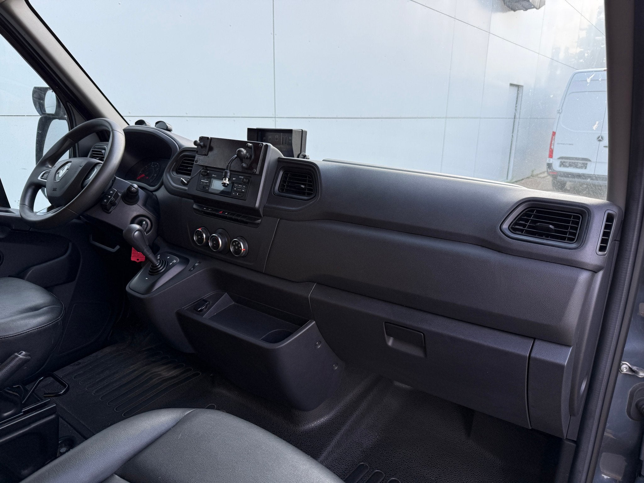 Renault Master Plancher T35 2.3 DCI 150PK Automaat Bakwagen, Auto's, Elektrische ramen, Gebruikt, 4 cilinders, Renault