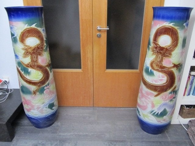 XXL Chinese vazen met prachtig decor ! (2stuks), Antiek en Kunst, Ophalen, Vaas, 128 cm, Handgemaakt