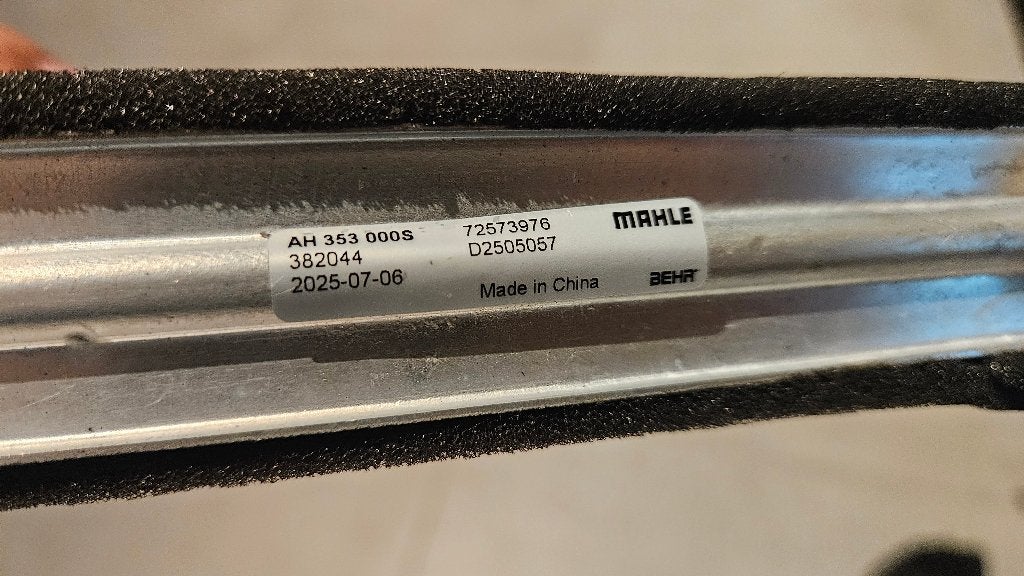 MAHLE AH 353 000S Radiateur de chauffage 5WA819031 - Neuf, Envoi, Neuf, Seat