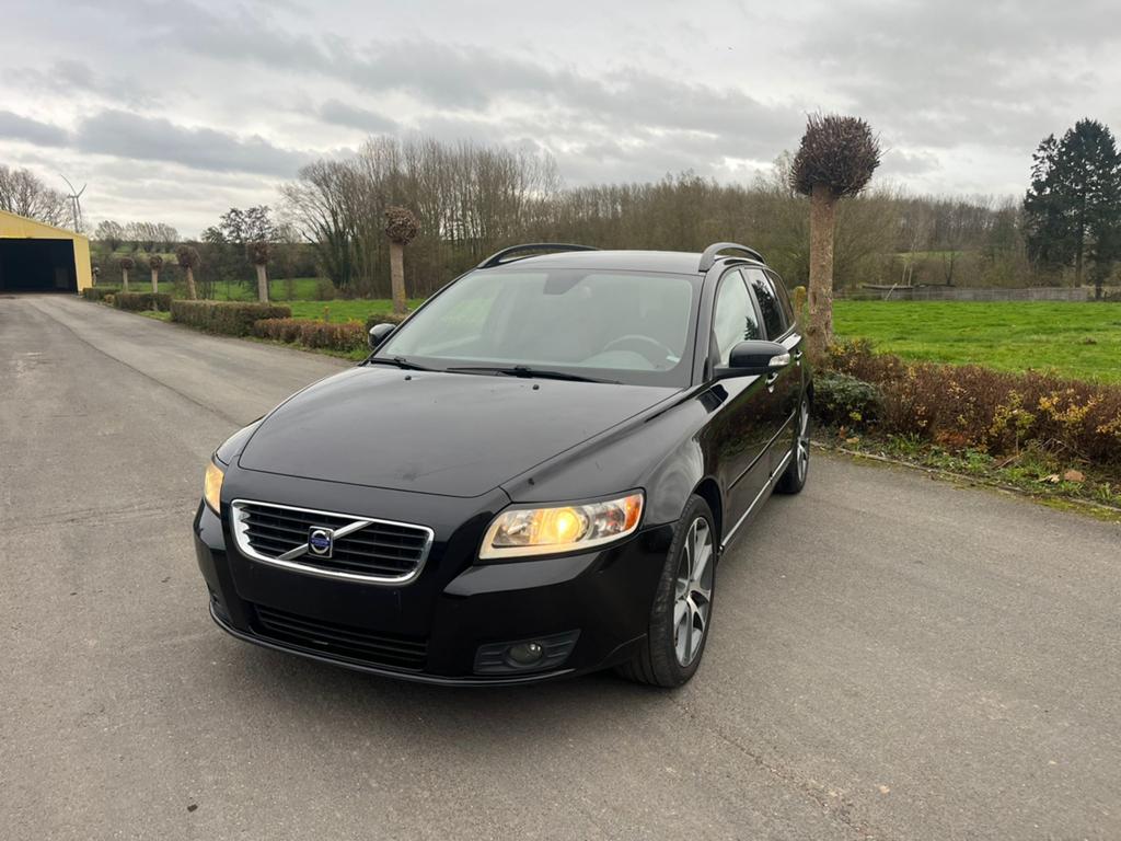 Volvo v50 Diesel 2008 (moteur 2.0), Autos, Achat, Entreprise, Boîte manuelle, Diesel