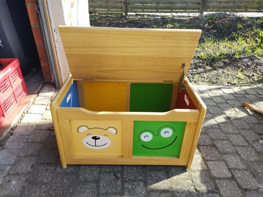 Leuke opbergkist / speelgoedkoffer voor de kinderkamer, Enlèvement