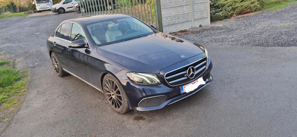 Mercedes E 200 D 6000km boite auto 1.6   164 ch tva recup, Auto's, Mercedes-Benz, Automaat, 4 deurs, Beige, Leder
