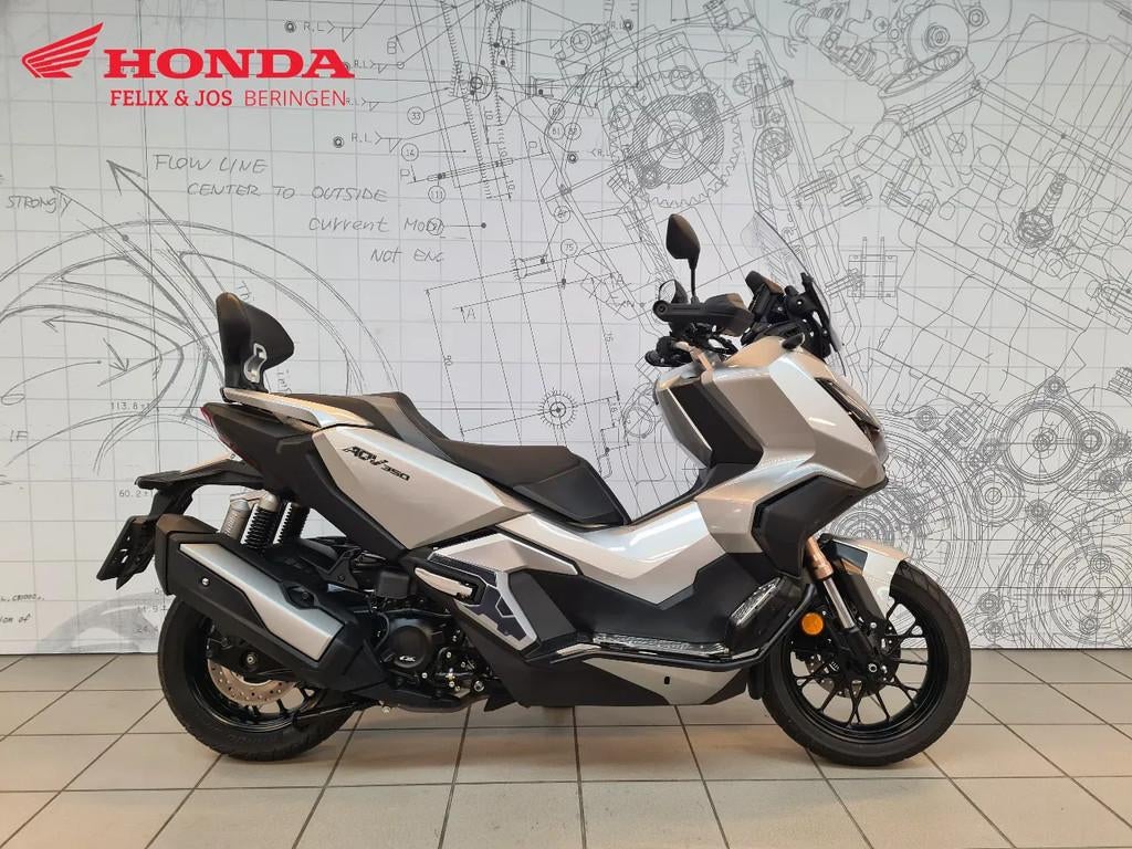 Honda ADV 350 (bj 2022), Motoren, Motoren | Honda, Bedrijf, Scooter, 12 t/m 35 kW