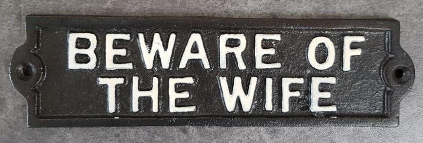 Beware of the wifi zwaar gietijzeren bordje voor de mancave, Verzamelen, Merken en Reclamevoorwerpen, Ophalen of Verzenden, Zo goed als nieuw