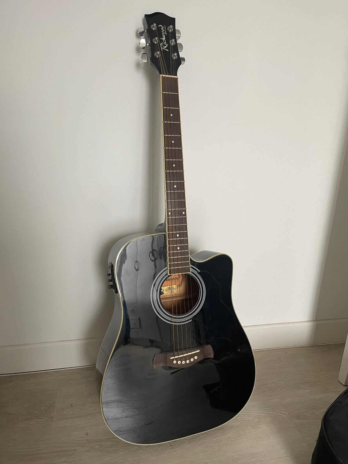 Richwood Artist Series RD-12 zwarte akoestische gitaar, Ophalen, Zo goed als nieuw
