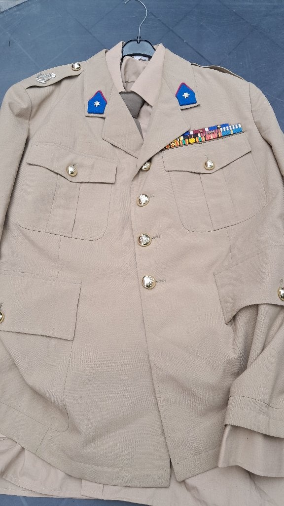 BELGIQUE - ABL - TENUES DIVERSES, Enlèvement ou Envoi, Armée de terre, Vêtements ou Chaussures