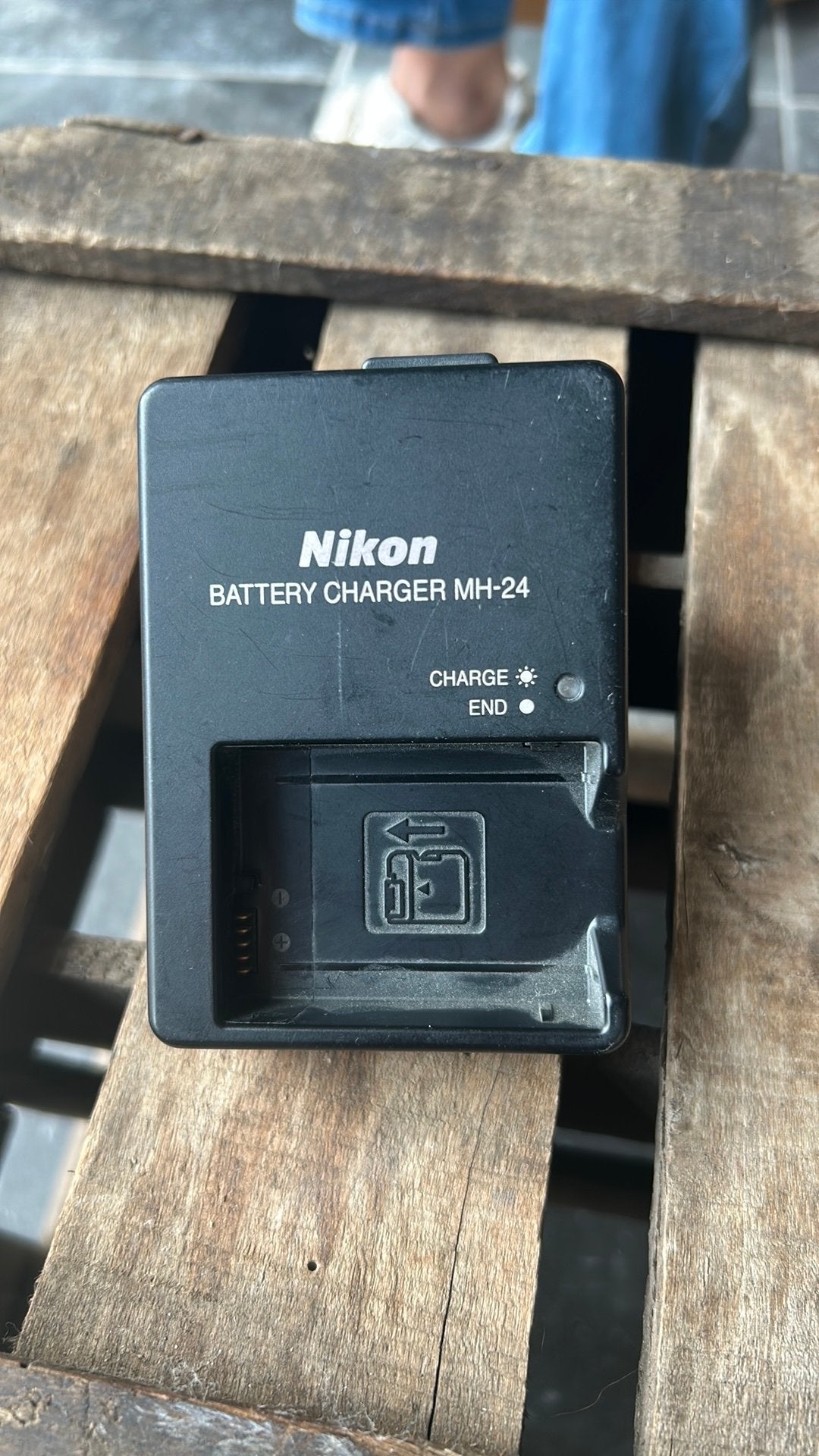 Nikon MH-24-oplader, Ophalen, Zo goed als nieuw
