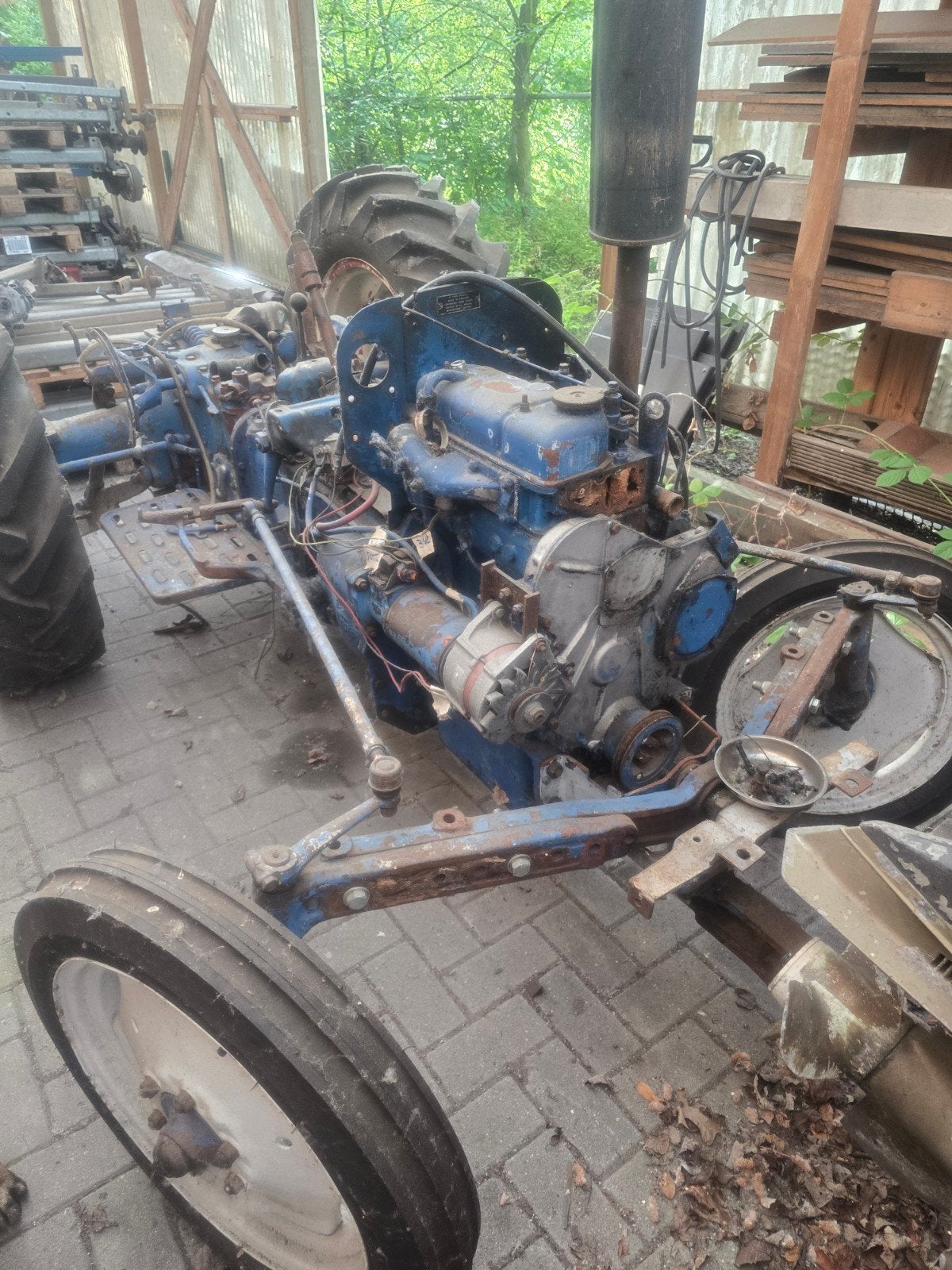 Tractor voor restauratie project., Ophalen