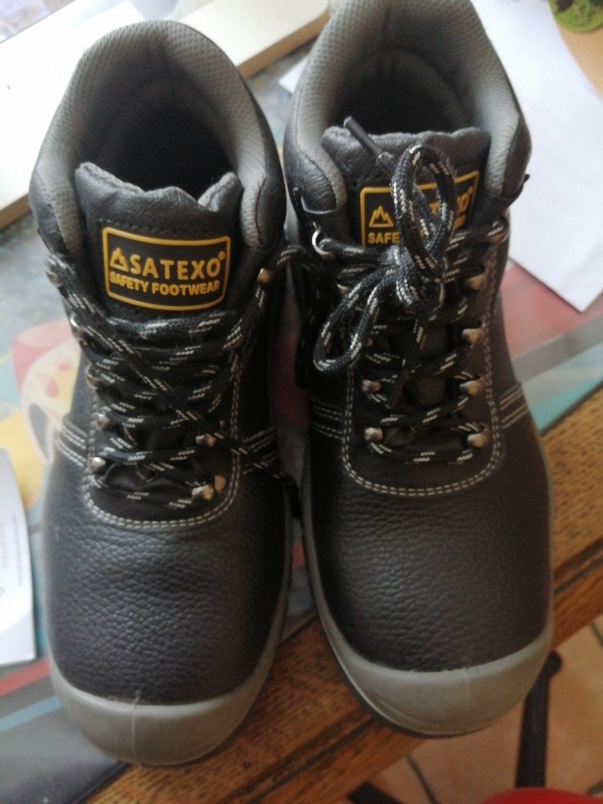 Bottines de sécurité femme taille 37, Enlèvement
