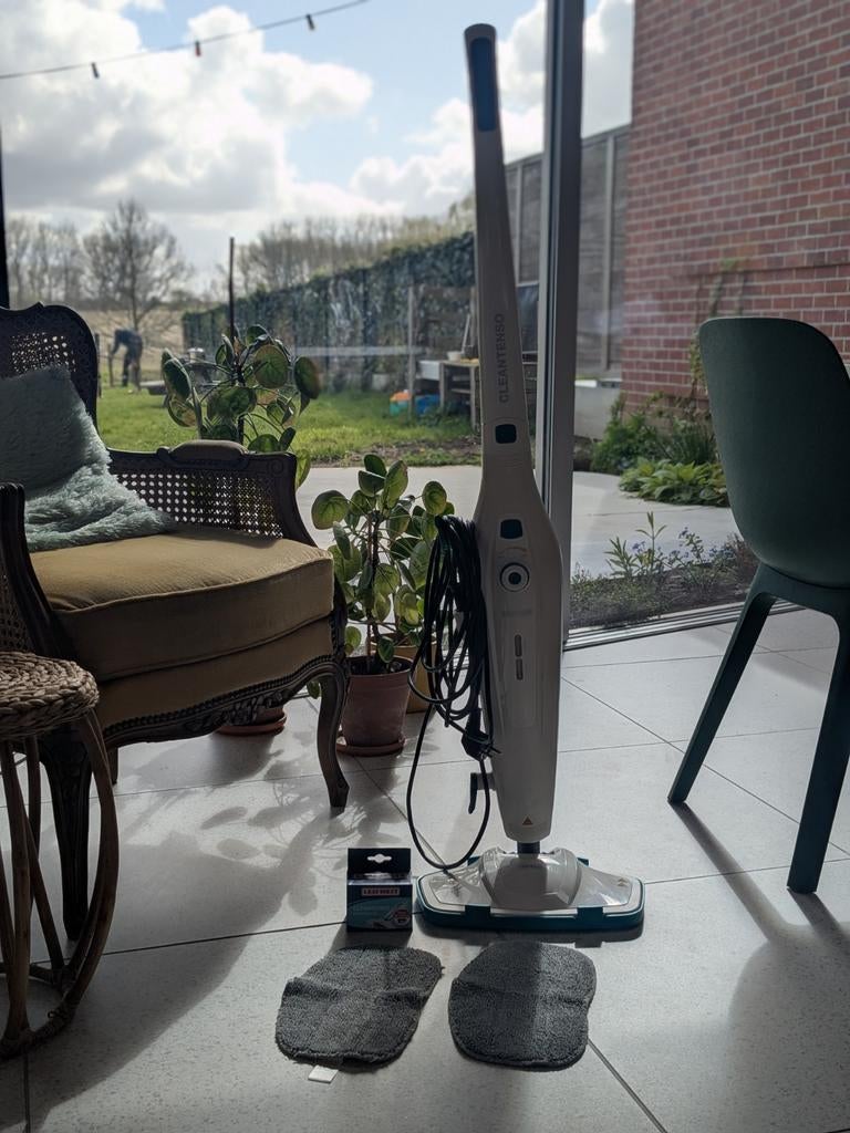 Vloer-stoomreiniger incl 2 poetsdoeken en nieuwe waterfilter, Electroménager, Vapeurs, Enlèvement, Nettoyeur à vapeur